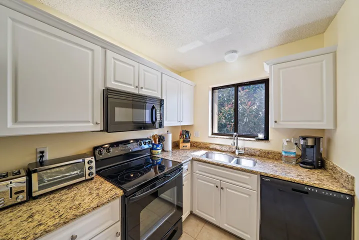 011-860BellaVistaCtS-Jupiter-FL-34746-SM