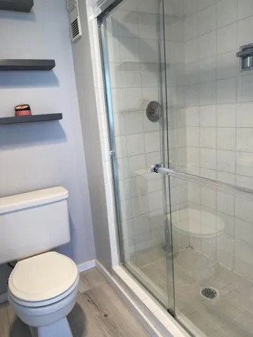 3215BATHESHOWER