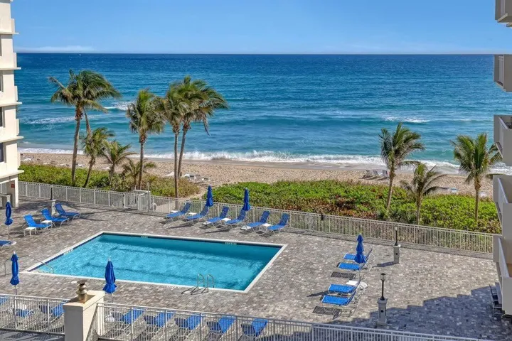 3215POOL