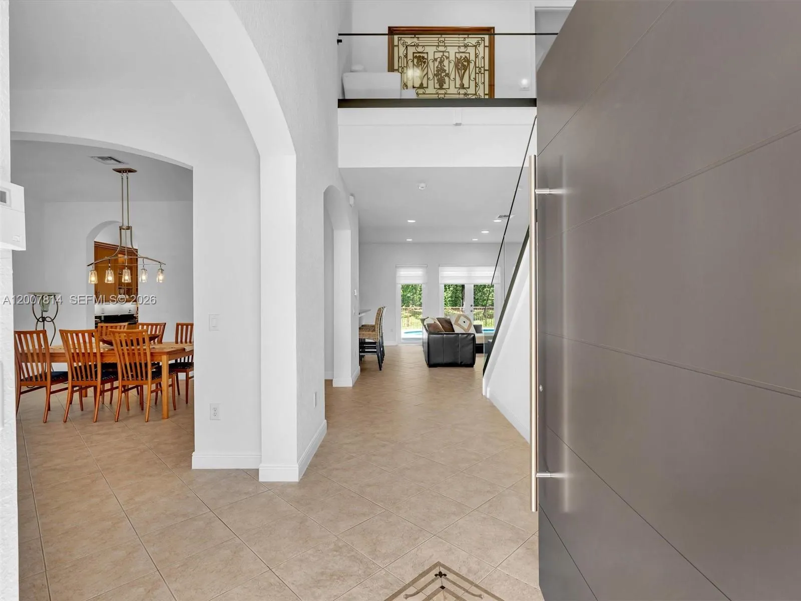With custom pivot door