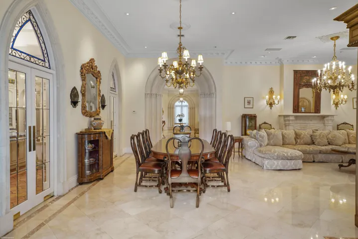 Living / Dining