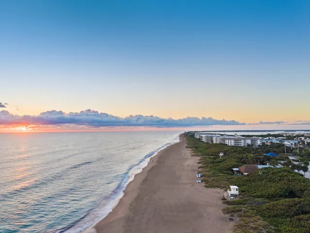 1_st sunrise stock - beach 4