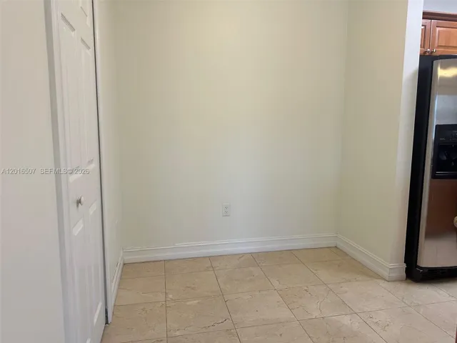 Breakfast area in kitchen