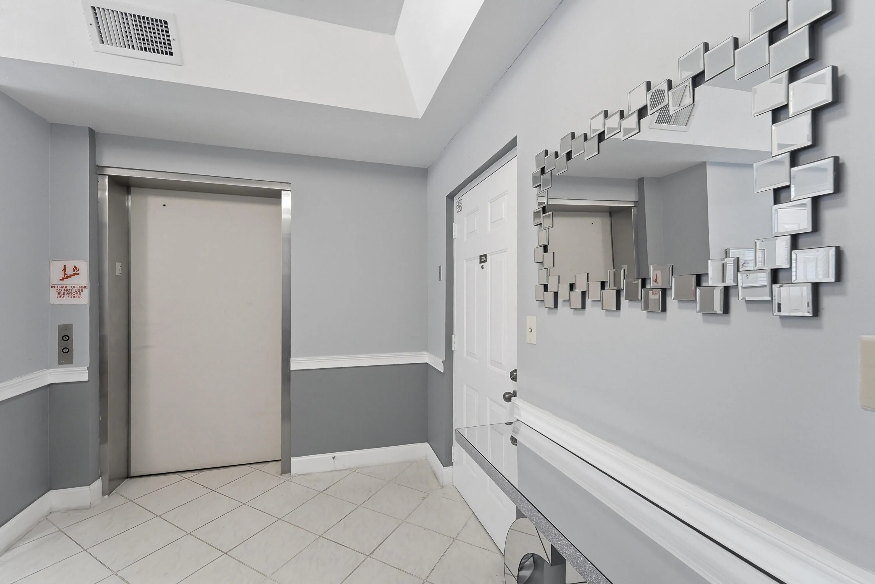 Private Common Area leading into Unit