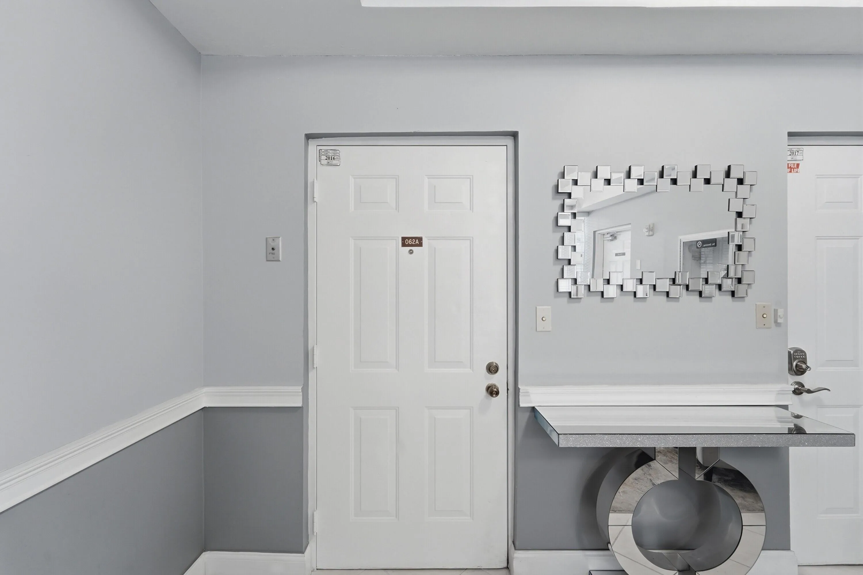 Private Common Area leading into Unit
