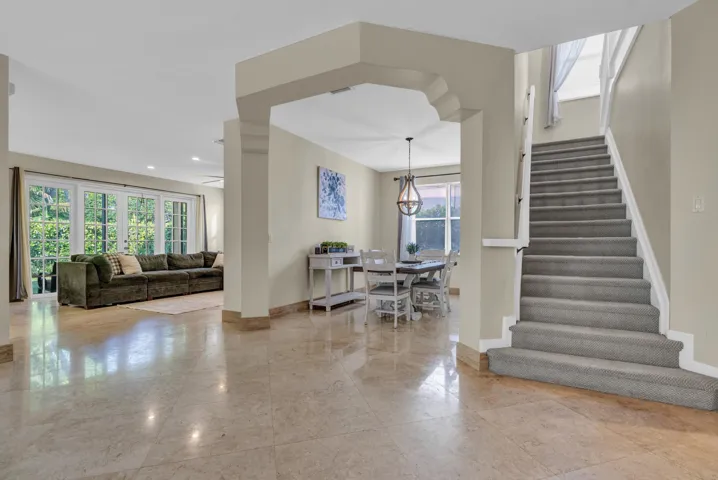Formal Dining/stairs