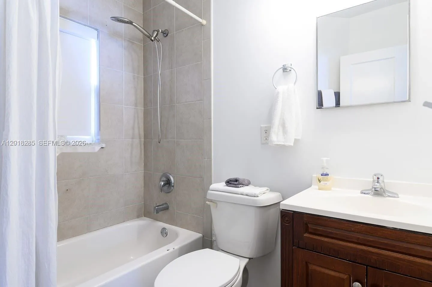 Property photo 35