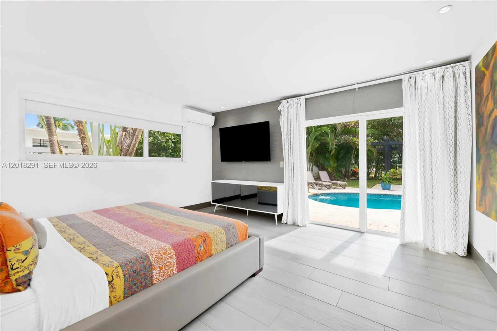 Primary suite