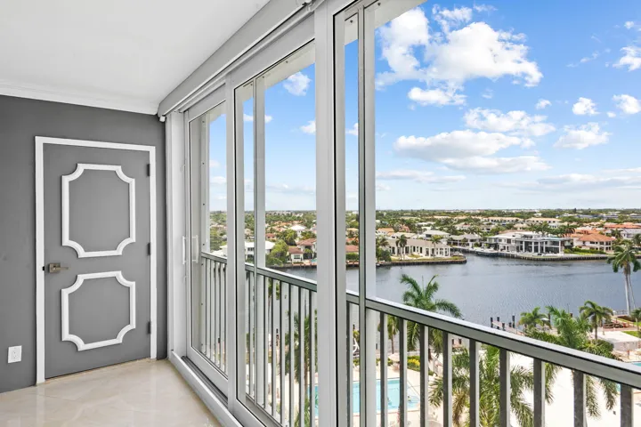 balcony views