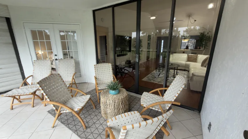 Lanai 2