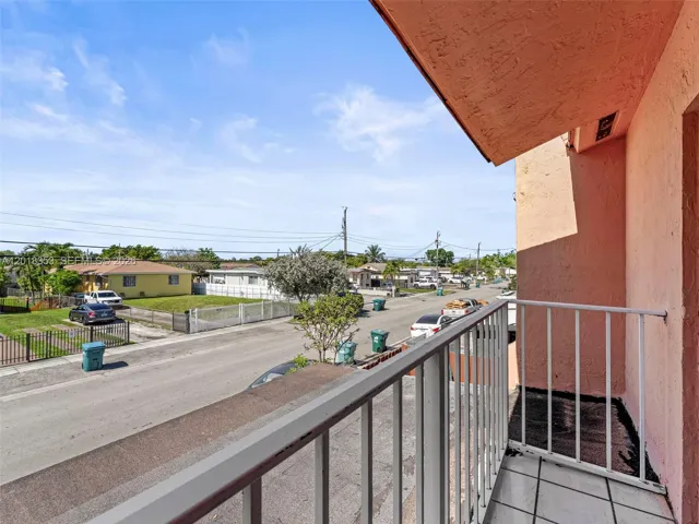 Master Bedroom Balcony