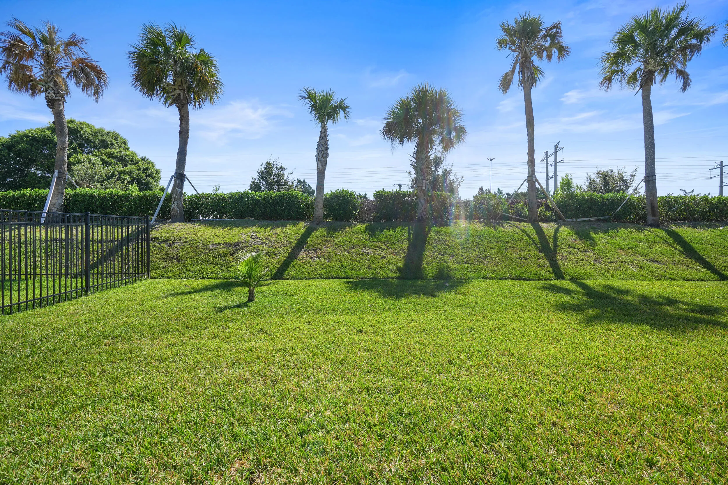 Property photo 38