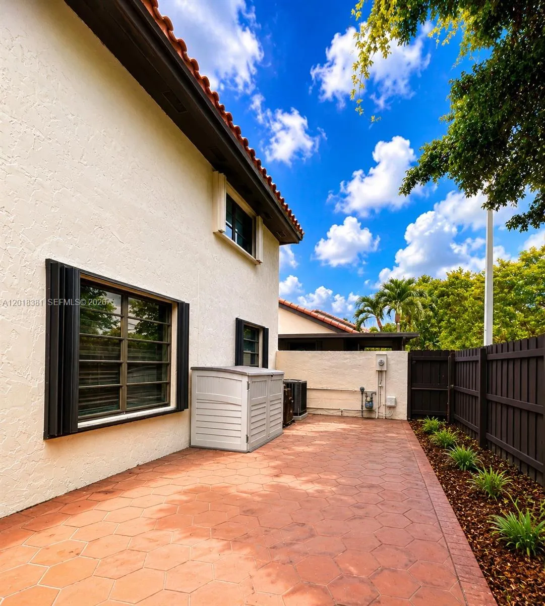 Property photo 61