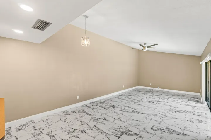 009-4585HollyLakeDrive-LakeWorth-FL-3346