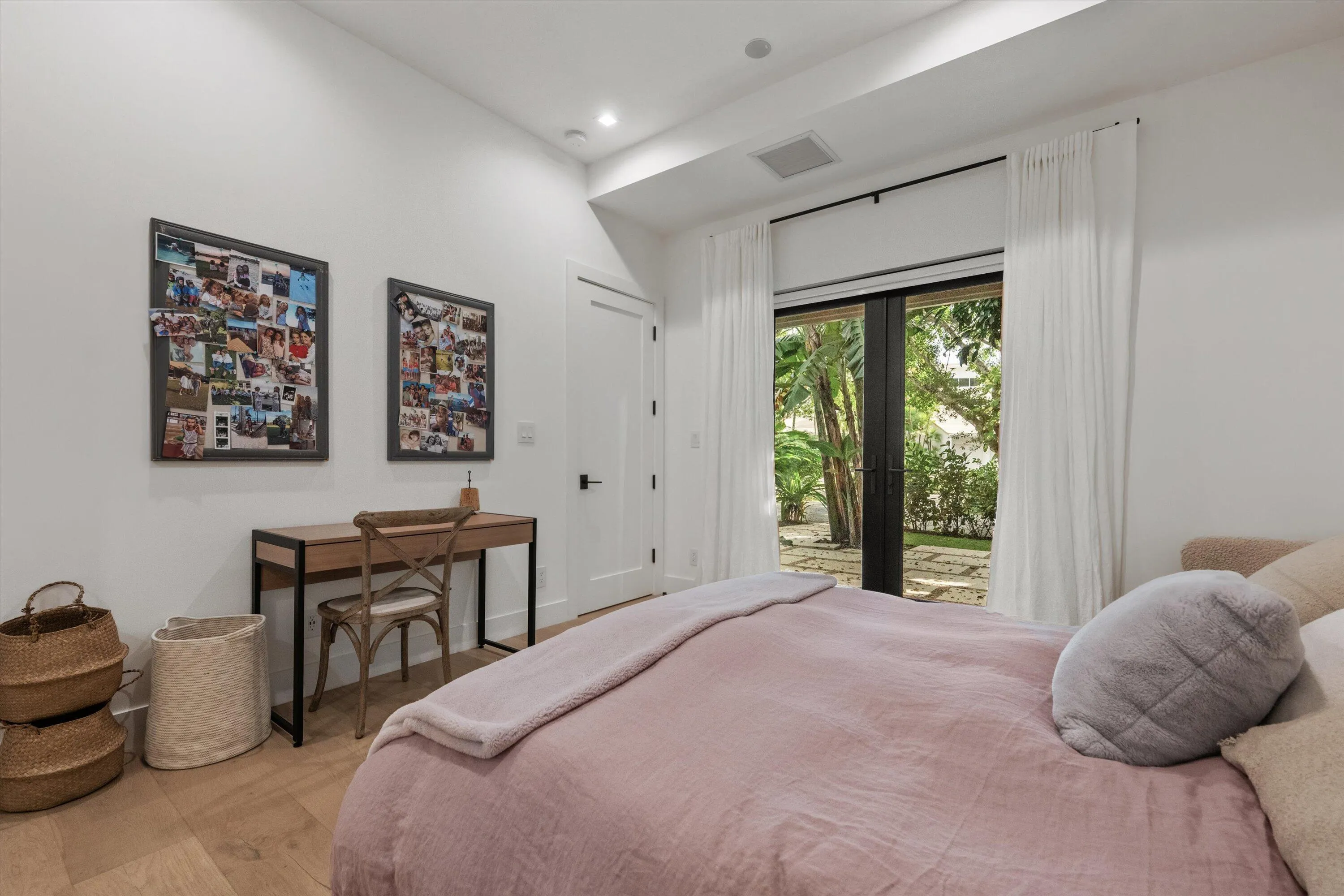 Suite II