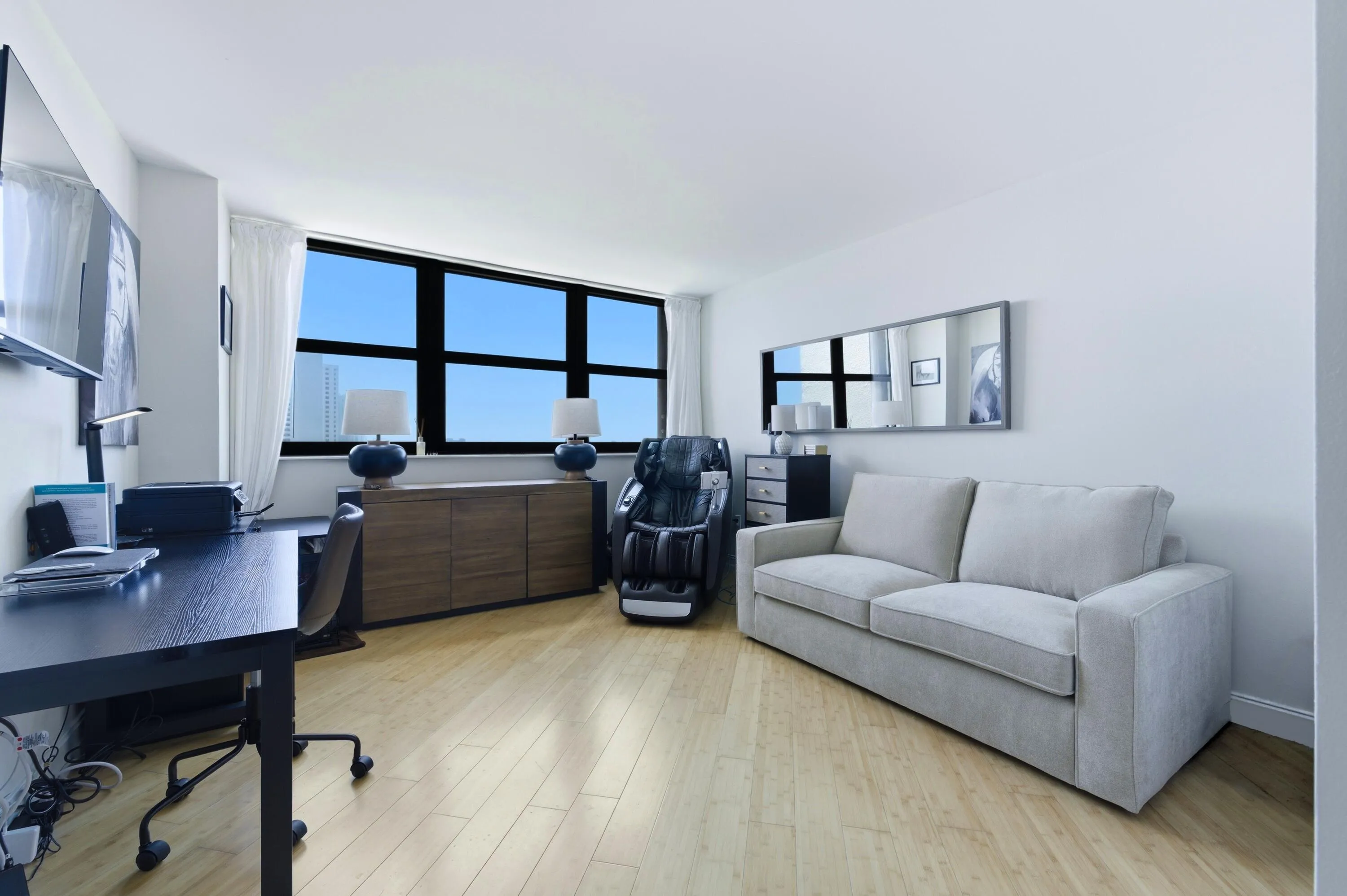 Office - 2nd bedroom