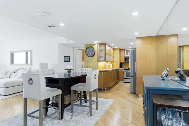 Dining area & European Kitchen