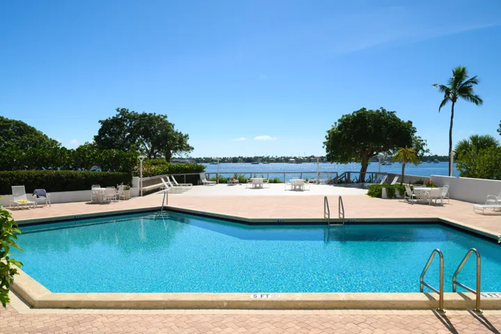 pool and intracoastal