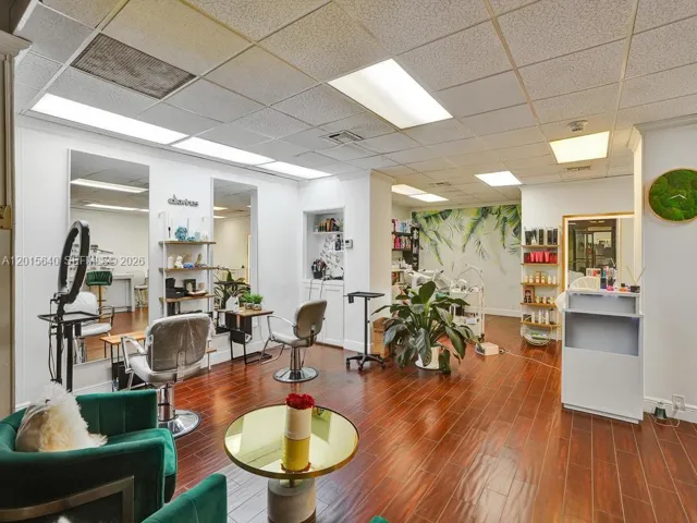 Salon