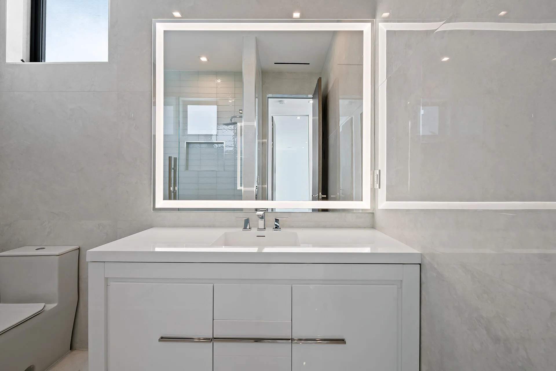 Property photo 64