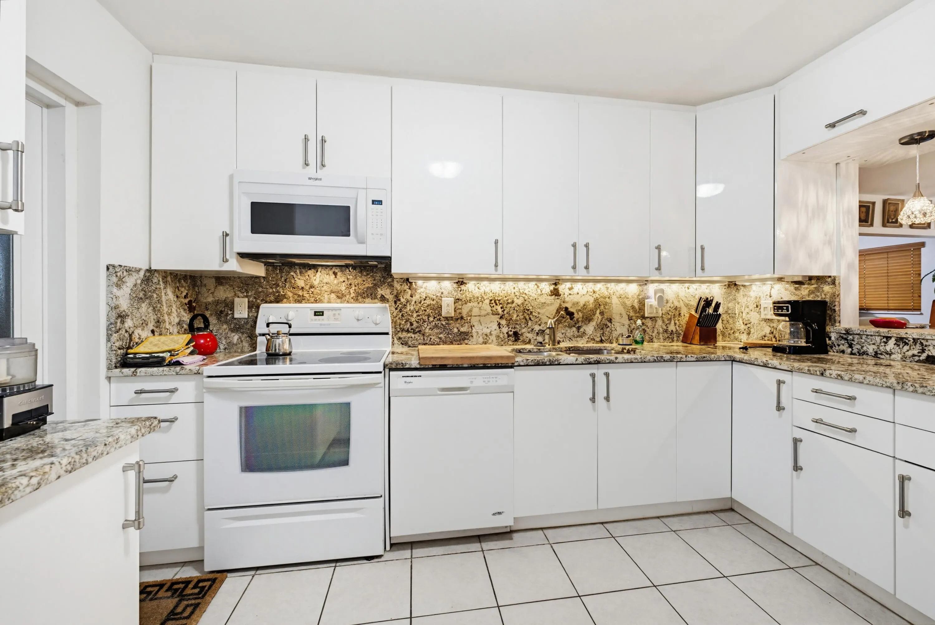Woolf Realty_728 Ridge Rd (9)