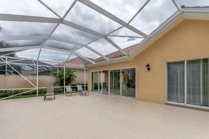 Screened Patio