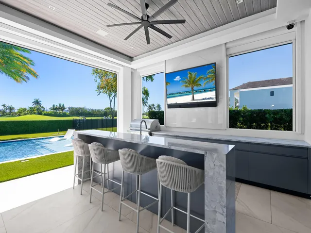 Outdoor Lounge Area