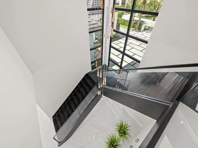 Photo 48
