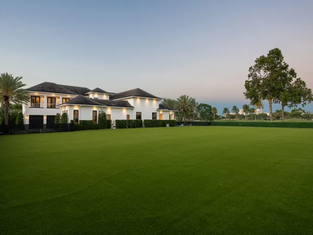 Double Lot Views
