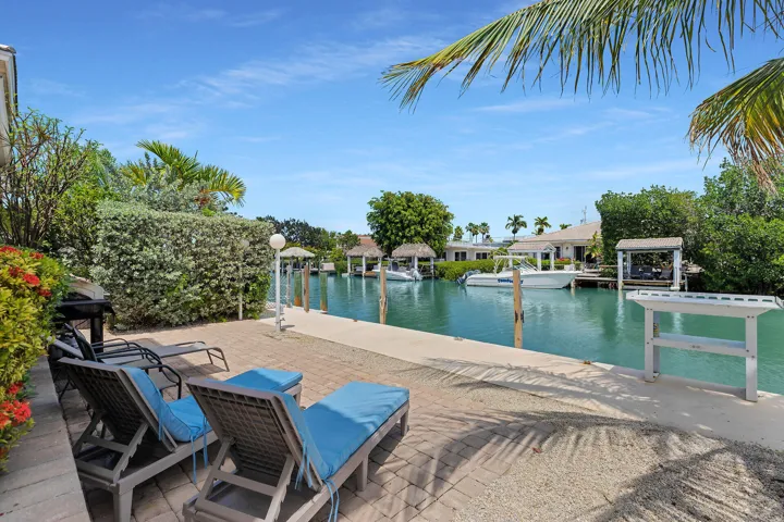 Canal Front Patio & Dock