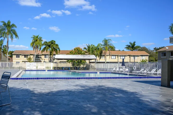 11197 (27)