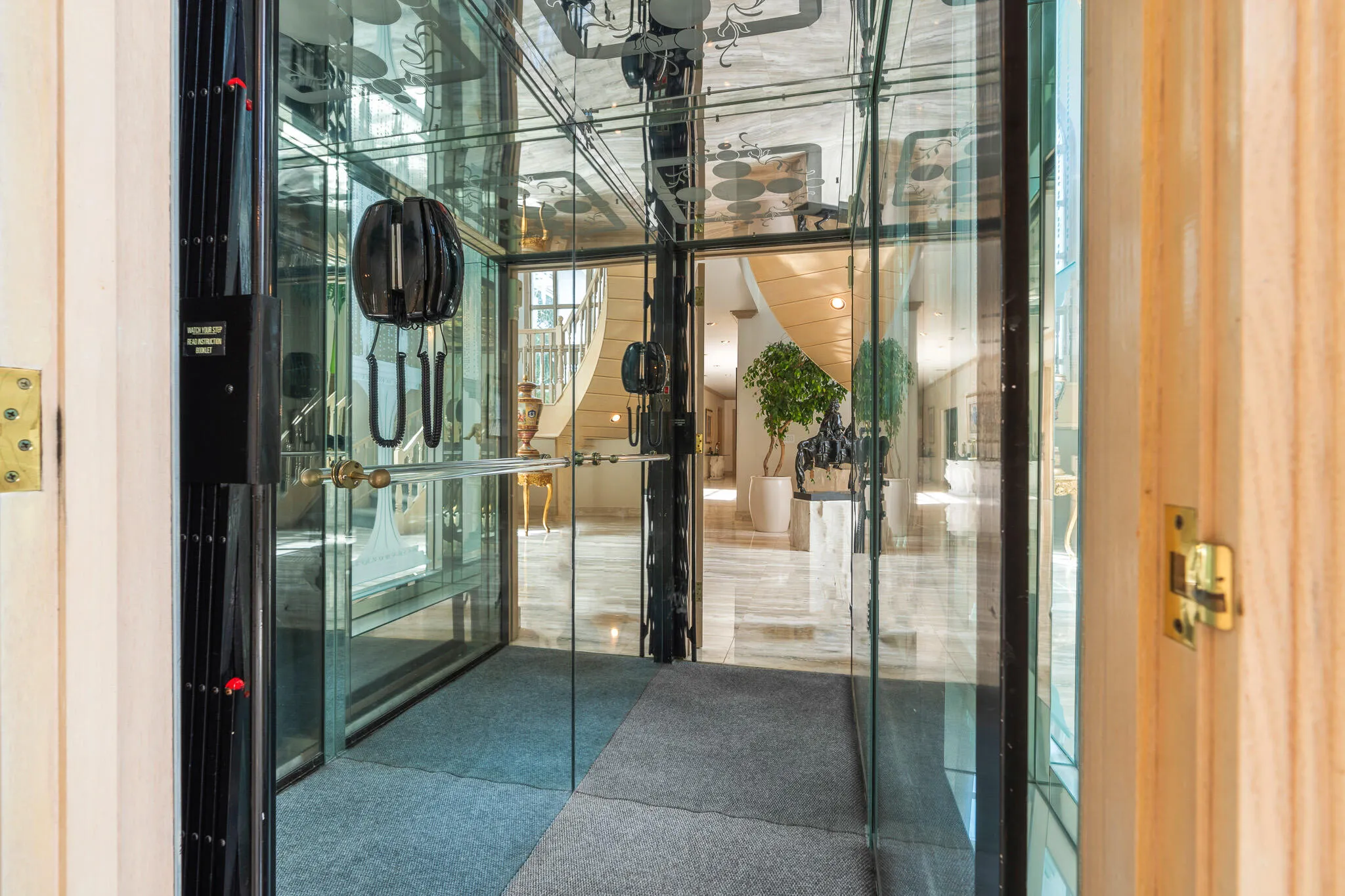 Private Elevator