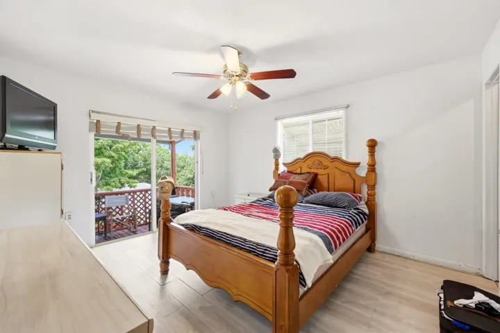 Bed 1