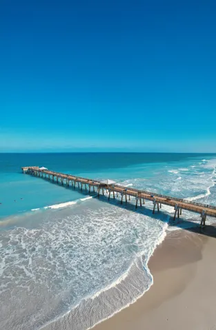 34-Juno Beach Pier
