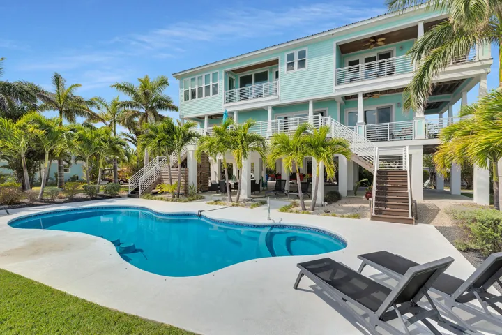 Pool & Open Water Views