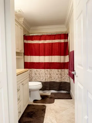 2nd bathroom
