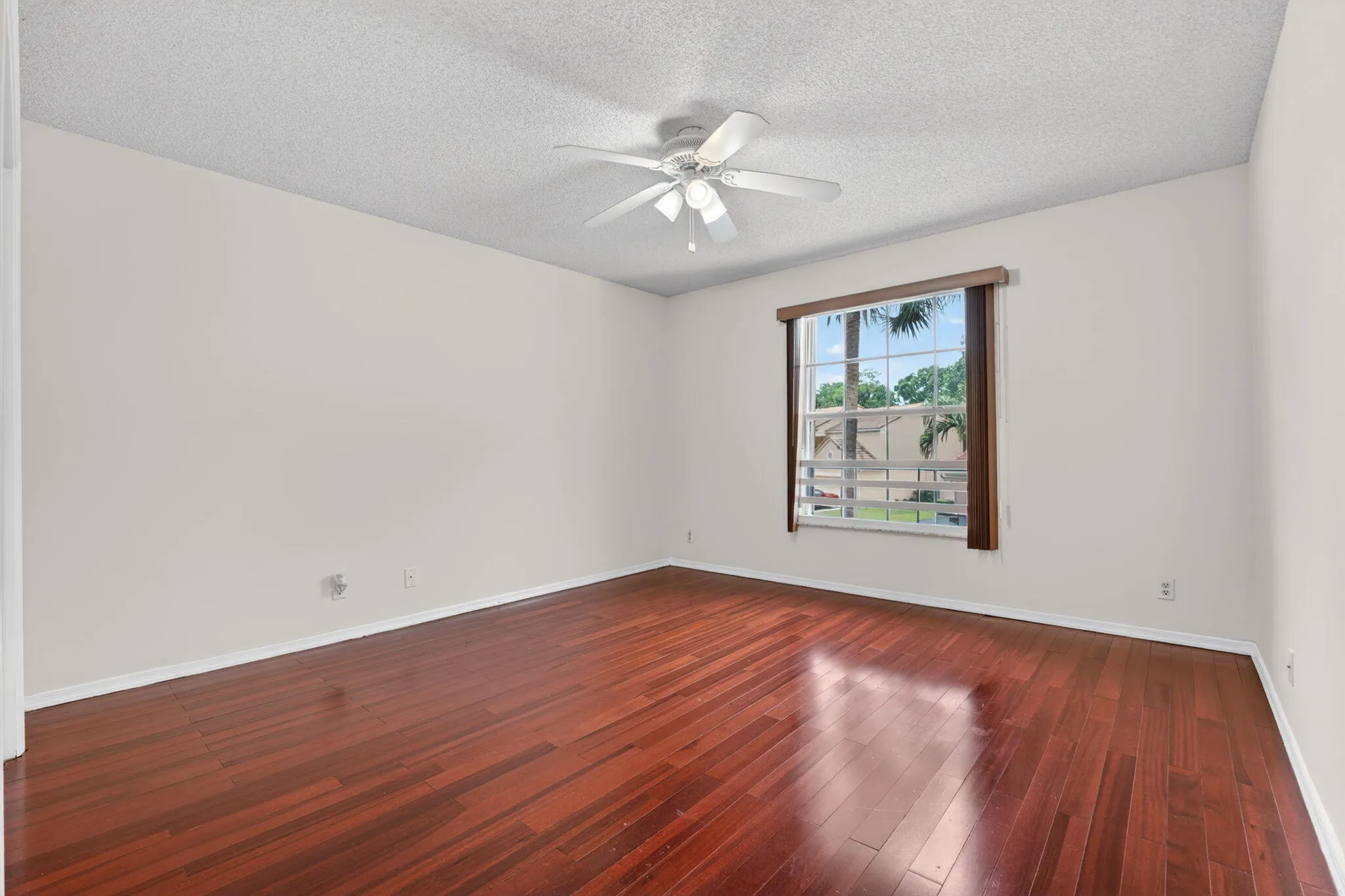 41-web-or-mls-DSC04208