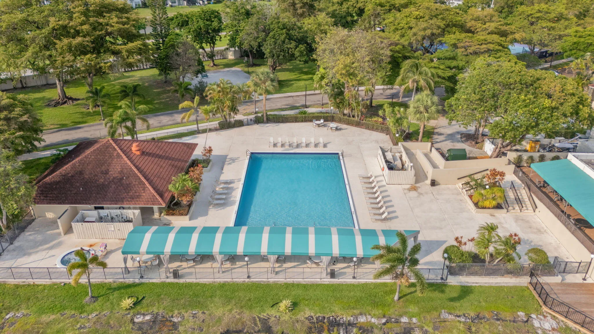 Clubhouse Pool