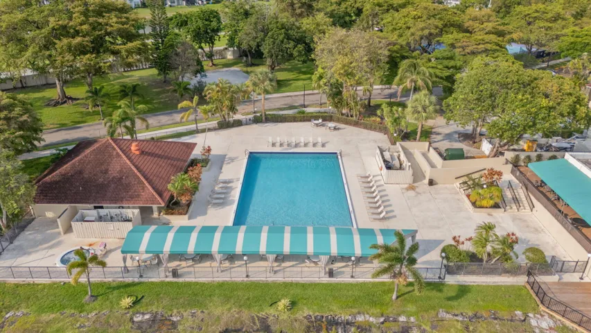 Clubhouse Pool