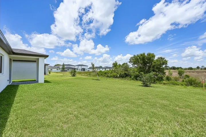 15975-sw-vine-dr-Indiantown FL (33) - Ed