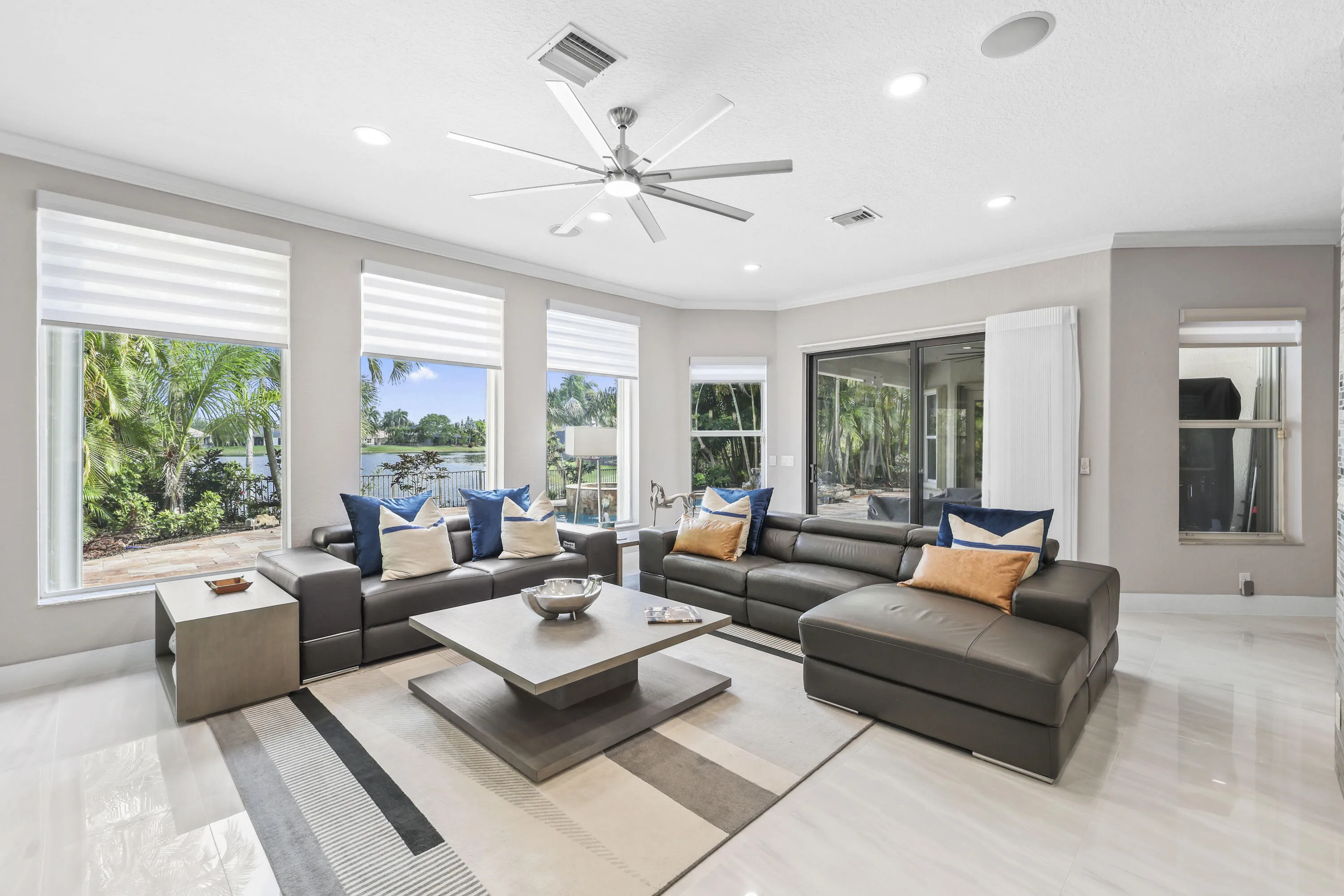 10980 Northwest 69th Pl - 30.jpg-FULL