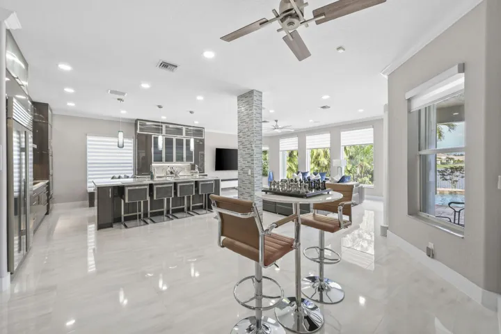 10980 Northwest 69th Pl - 19.jpg-FULL