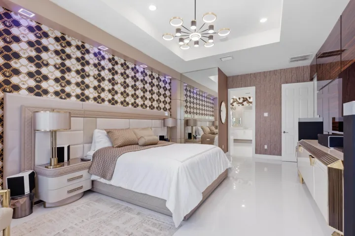 Primary Bed