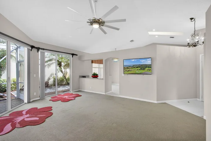 Dining area adjacent to Kitchen