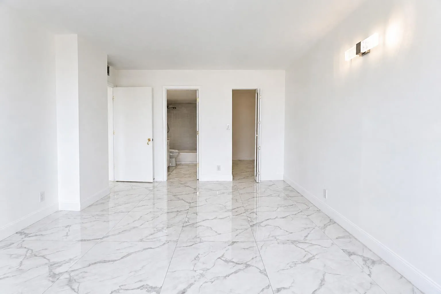 101 Briney Ave #401 24