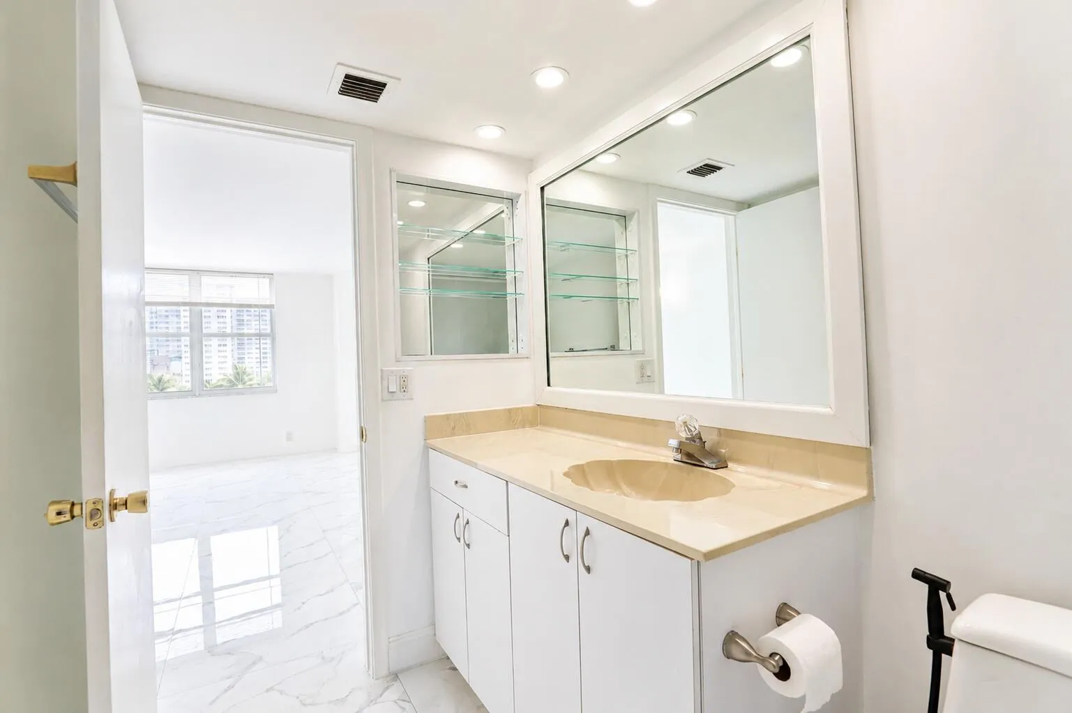 101 Briney Ave #401 20