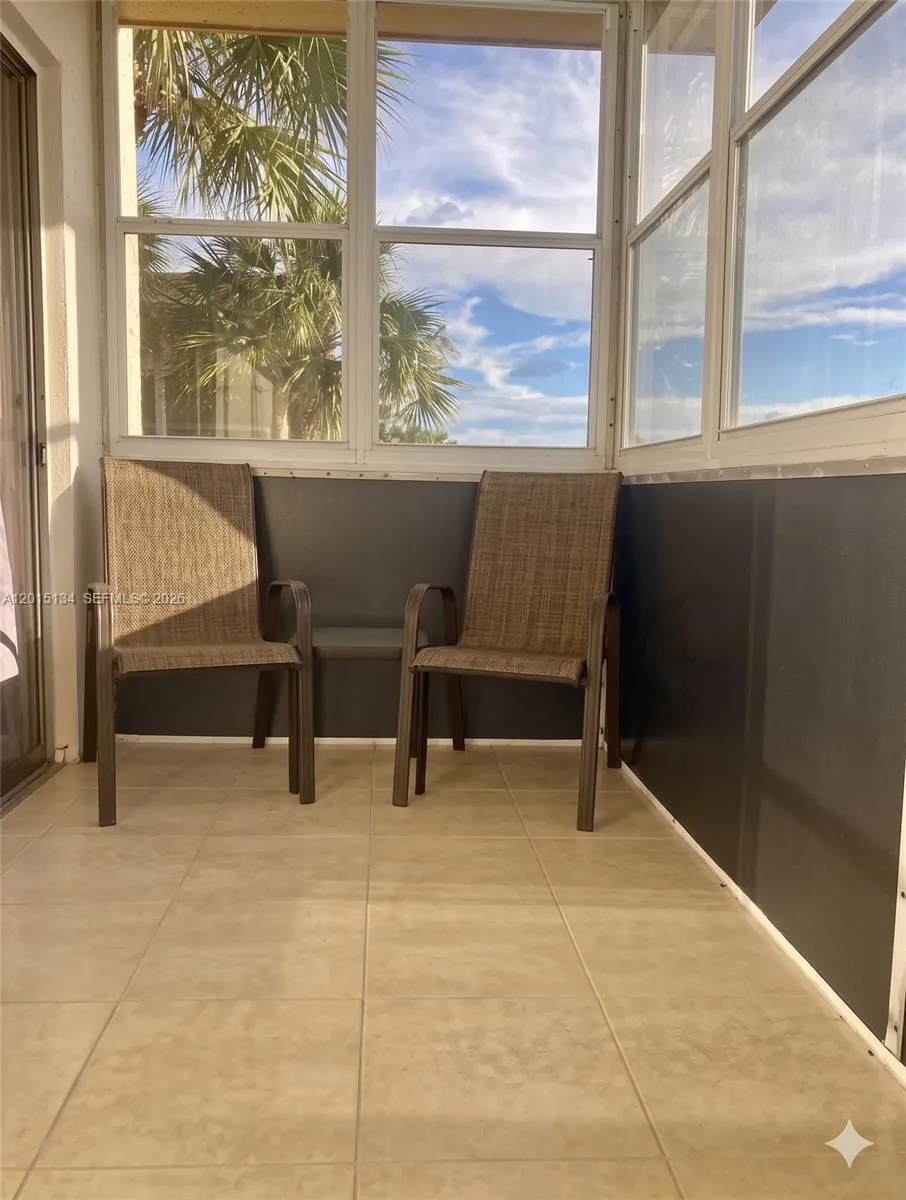 Sunny Screened Balcony