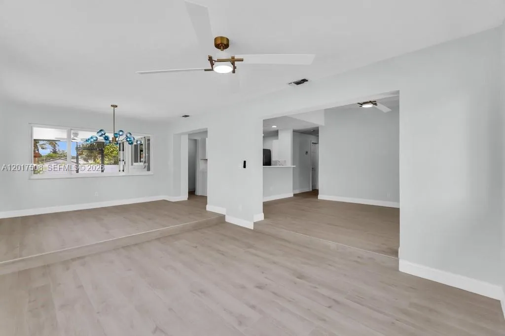 Overlooking Dining Area & Living Room