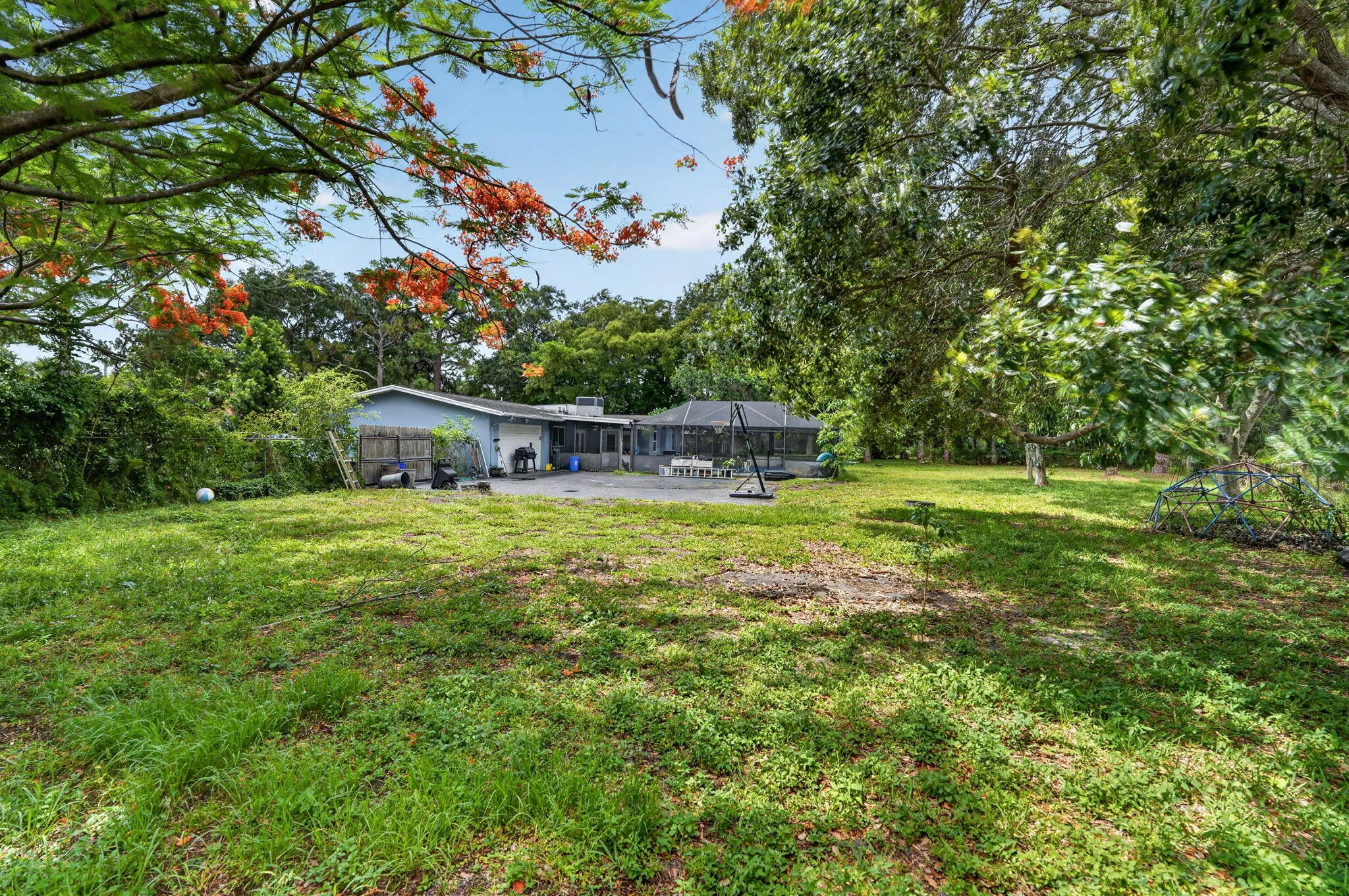 Property photo 35