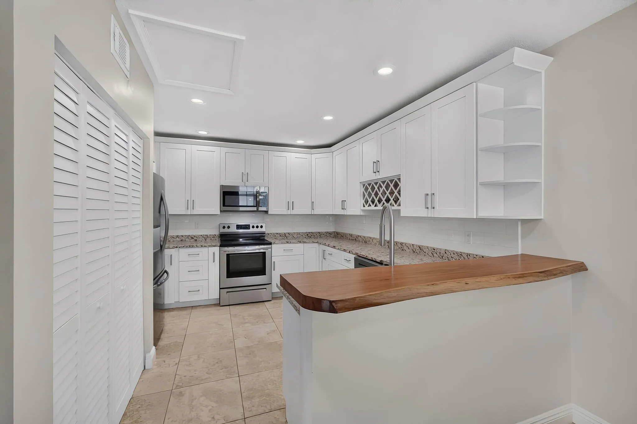 10-web-or-mls-9Uk1t_upscale